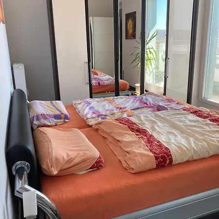 Penthouse Ueber Den Daechern Von アパート
